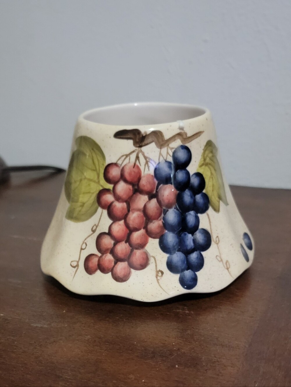 Vintage Home Interiors Grapes & Leaves Ceramic Candle Jar Shade Topper